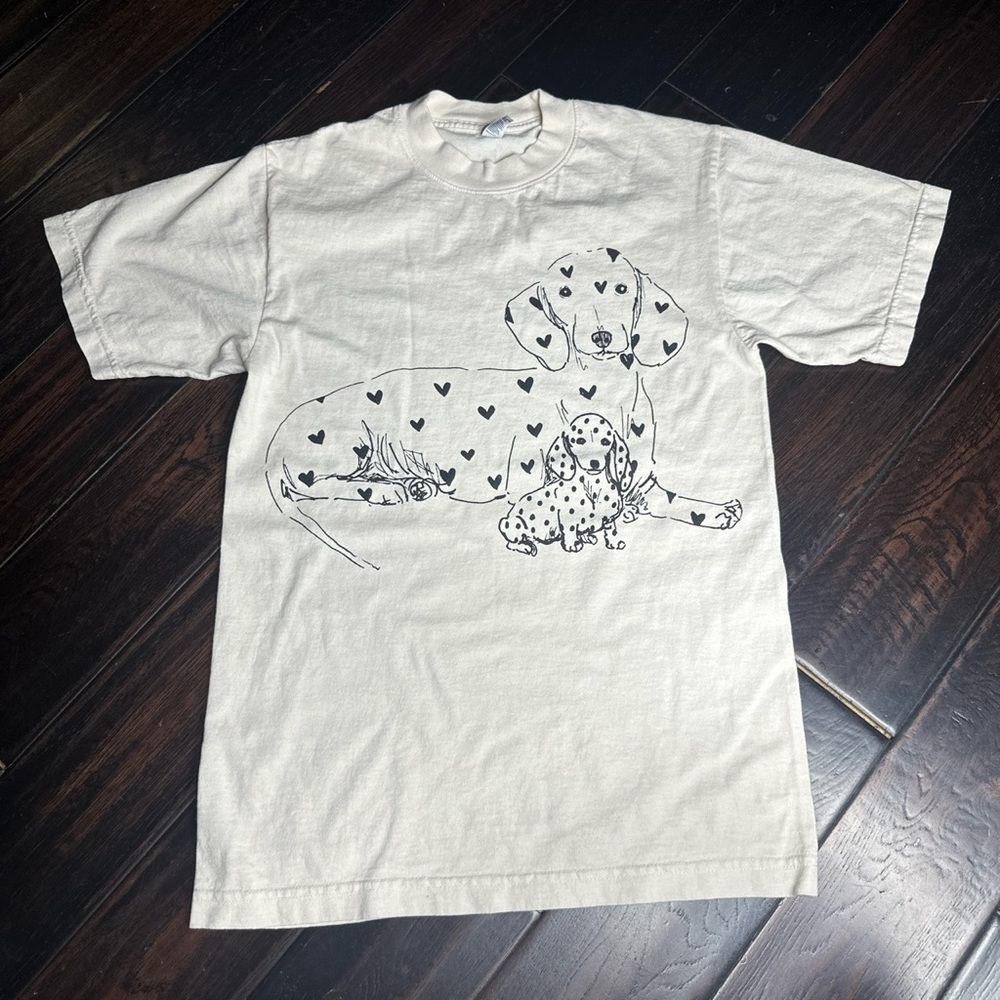 Crewneck t-shirt 100% cotton casual dog & pup boho indie cute short sleeve